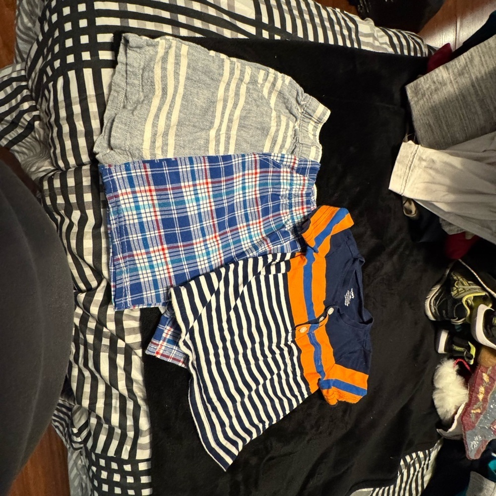 Boys Striped Bundle!  (2) Striped & Plaid Shirts + (1) Striped Polo. 24 Months. - Picture 6 of 8